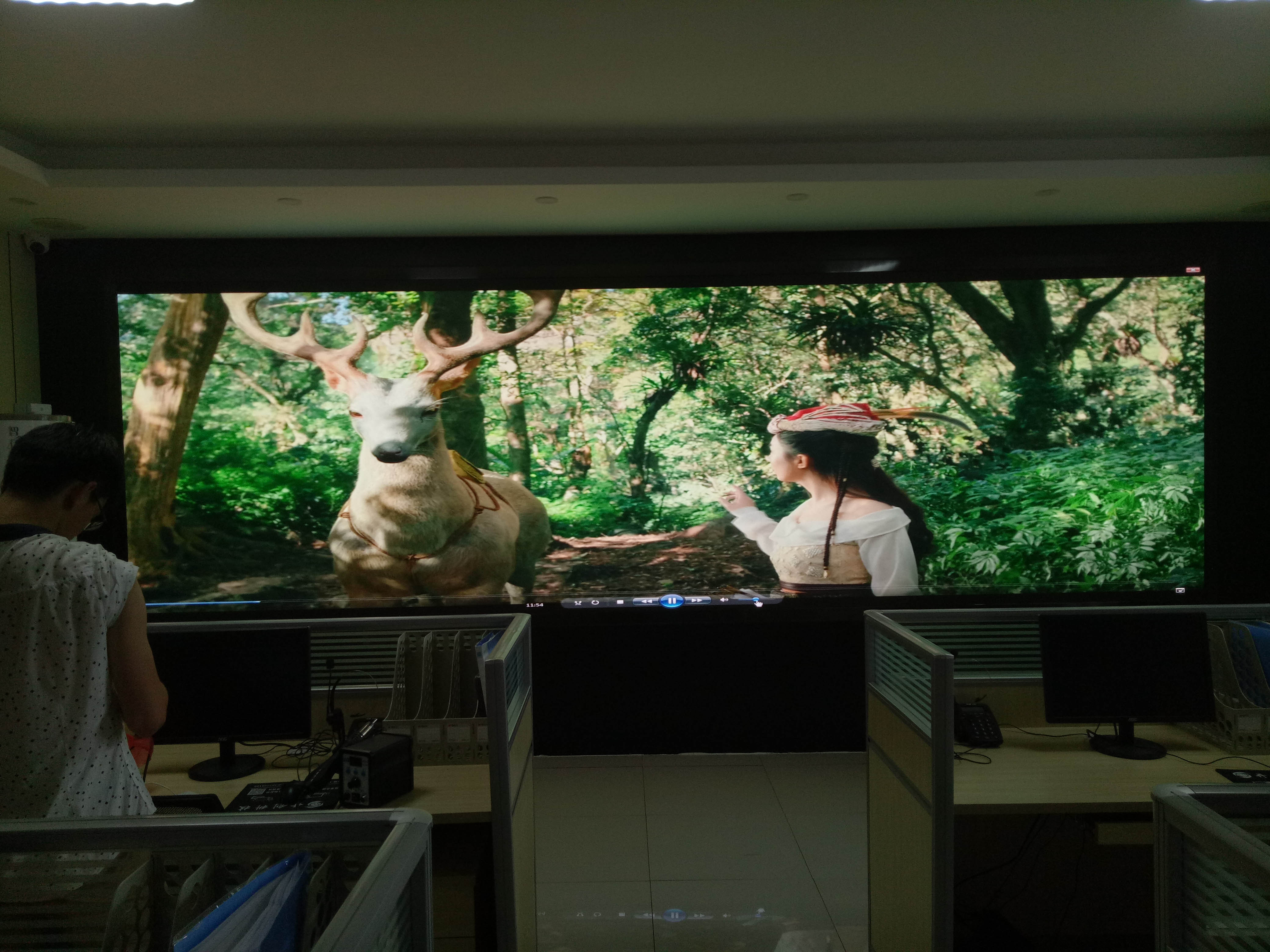 潁上扶貧辦P1.2室內(nèi)全彩 潁上扶貧辦P1.2室內(nèi)全彩